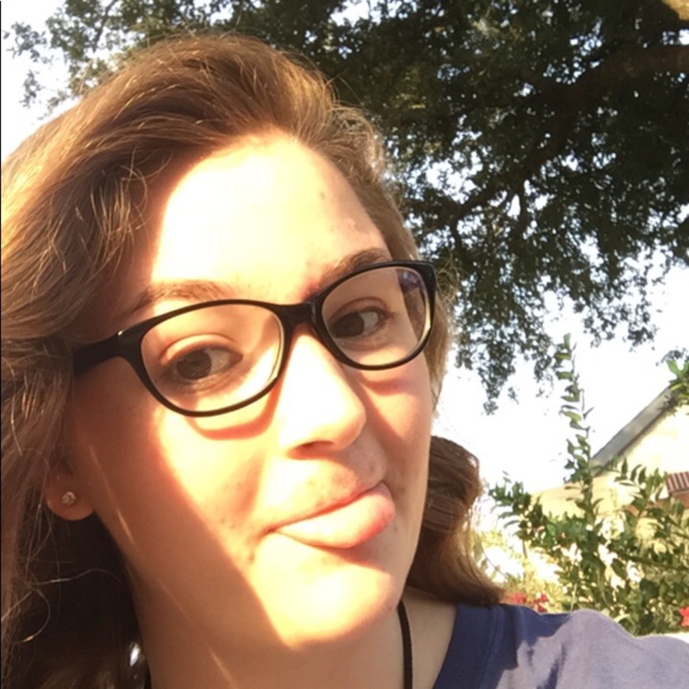 Meet your Posher, Lindsey